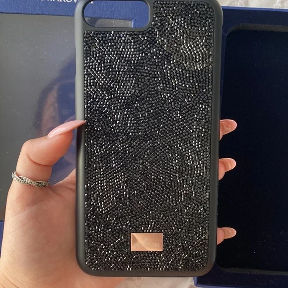 iPhone case - Picture 2 of 2